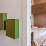 Moderno - Terrazza E Parcheggio Coperto Apartamento