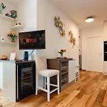 Apartamento Moderno - Terrazza E Parcheggio Coperto *