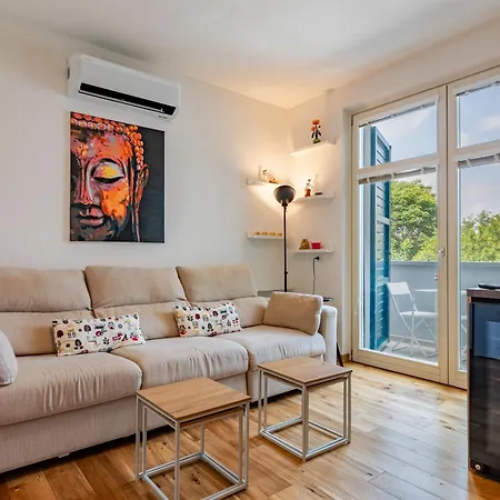 Apartamento Moderno - Terrazza E Parcheggio Coperto